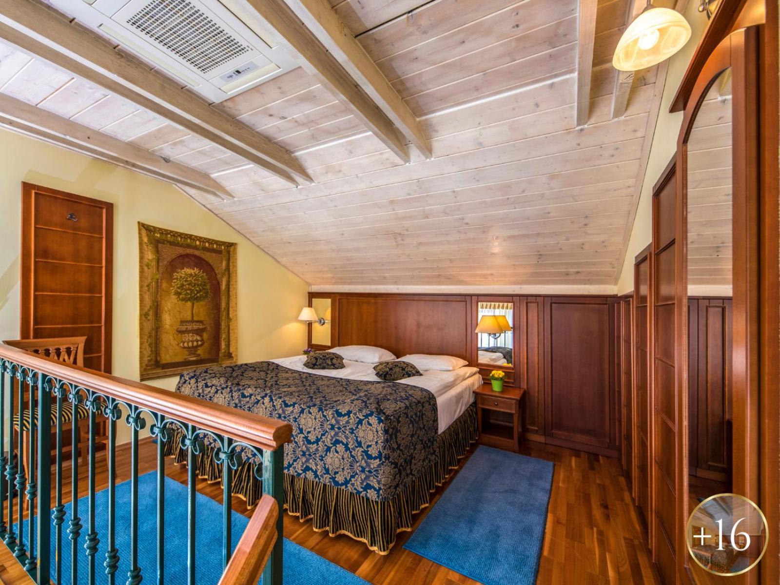 Szarvaskut Hotel Зирц Экстерьер фото